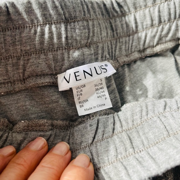 Silver sequin joggers - Picture 3 of 3